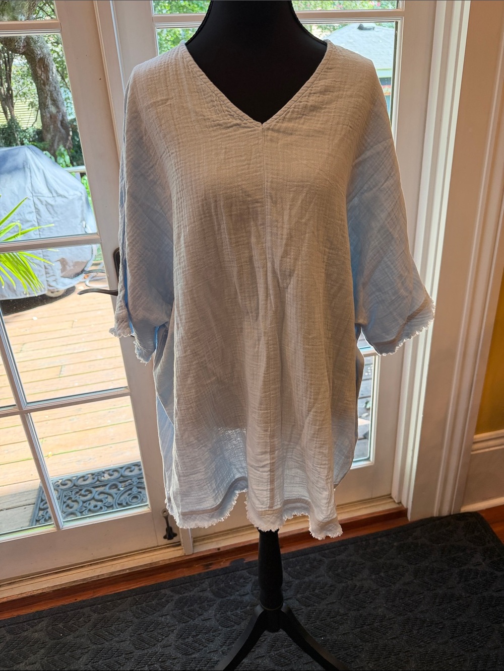 Relaxed Light Blue V-Neck Short Sleeve Tunic